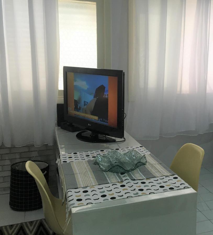 Kitnet Aconchegante Beira Mar. Apartment Santos  Exterior photo